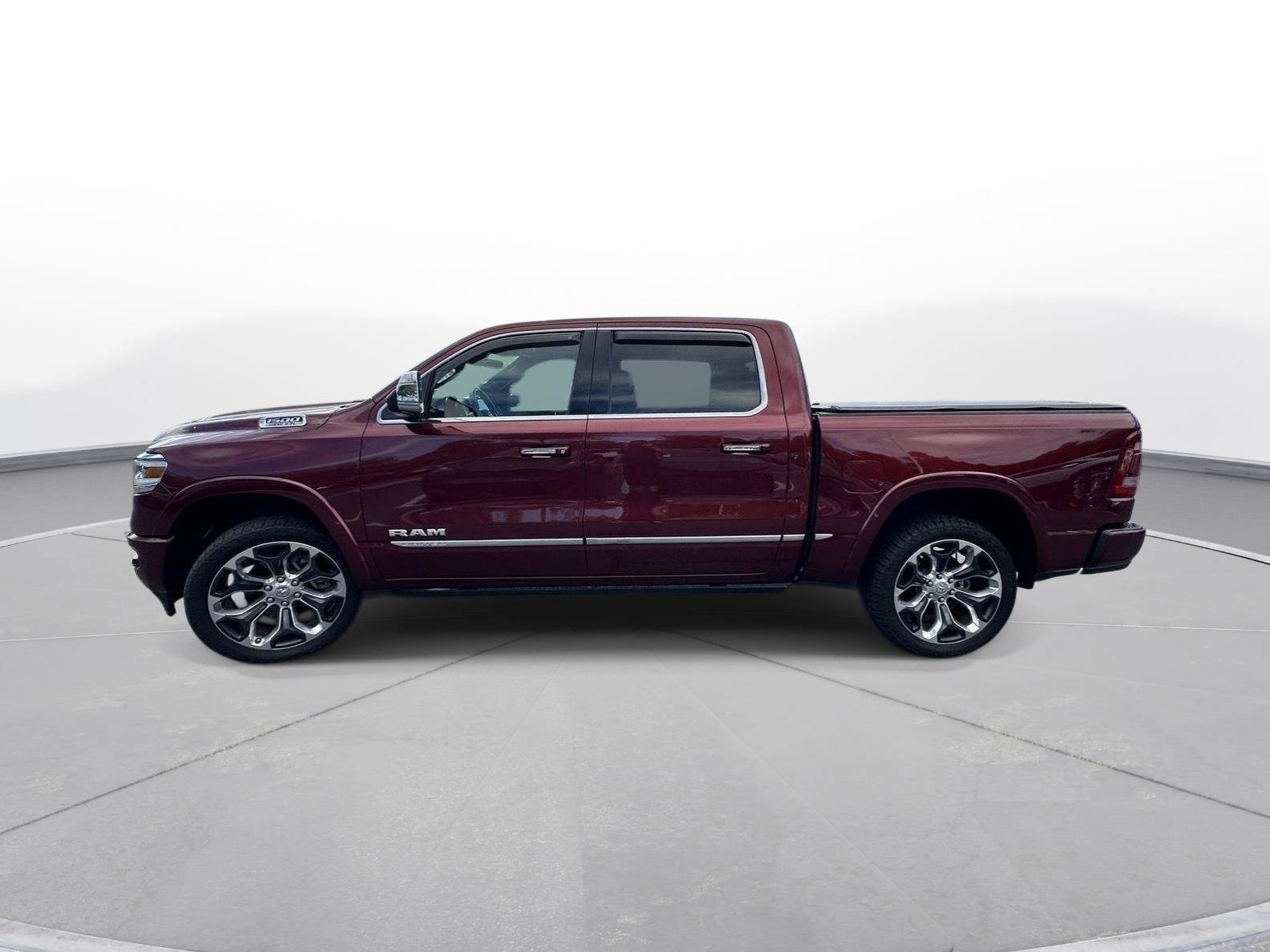 Used 2020 RAM 1500 Limited AWD/4WD image 9