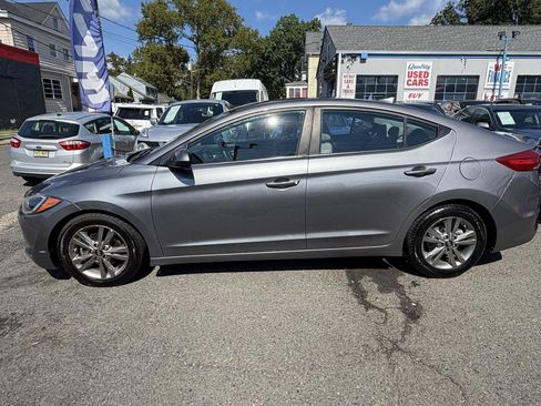 Used 2018 Hyundai Elantra SEL FWD image 4