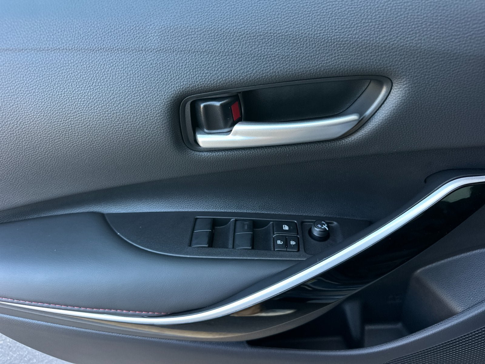 New 2027 Toyota Corolla XSE FWD image 12