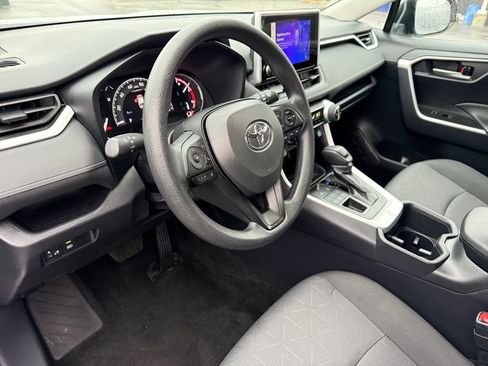 Certified 2025 Toyota RAV4 XLE image 26