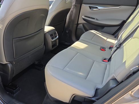 Certified 2023 INFINITI QX50 Luxe image 10