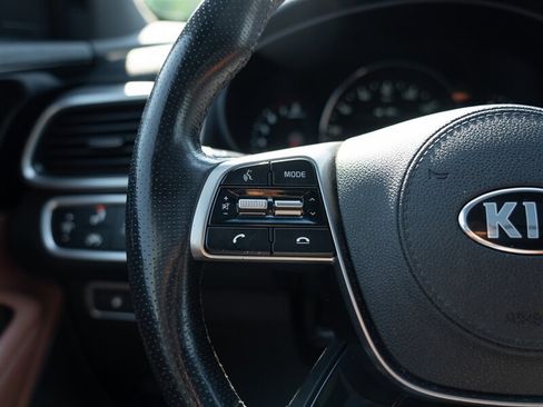 Used 2019 Kia Sorento SX AWD/4WD image 28