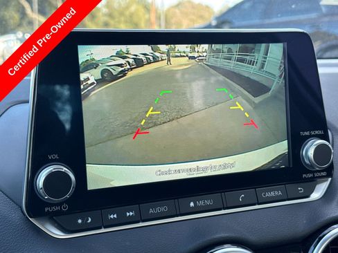 Certified 2025 Nissan Sentra SR image 19