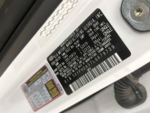 Used 2020 Kia Sorento EX image 11