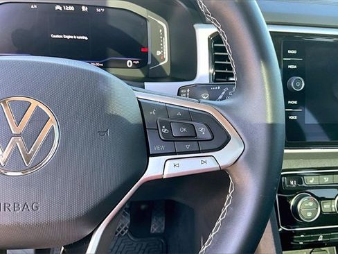 Used 2022 Volkswagen Atlas SE image 21