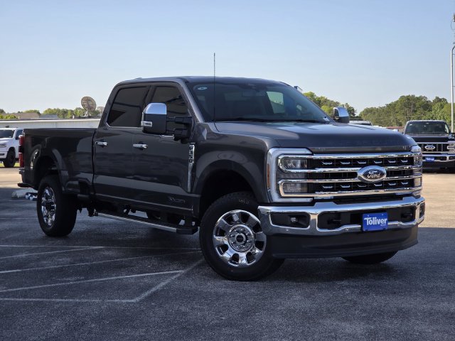 New 2026 Ford F350 Lariat w/ Lariat Premium Package AWD/4WD image 2