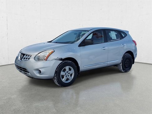 Used 2013 Nissan Rogue S image 4