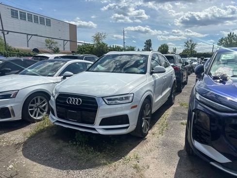 Used 2018 Audi Q3 2.0T Premium Plus w/ Premium Plus Package AWD/4WD image 1
