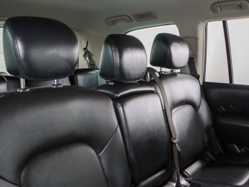 Used 2023 Nissan Armada SV RWD image 29