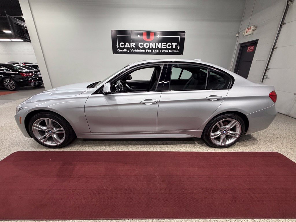 Used 2018 BMW 328d xDrive Sedan AWD/4WD image 12