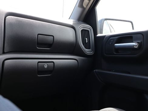 New 2026 Chevrolet Silverado 1500 Custom Trail Boss w/ LPO, Dark Essentials Package AWD/4WD image 42