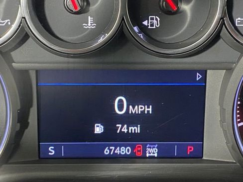 Certified 2020 Chevrolet Silverado 1500 LT w/ All-Star Edition image 18