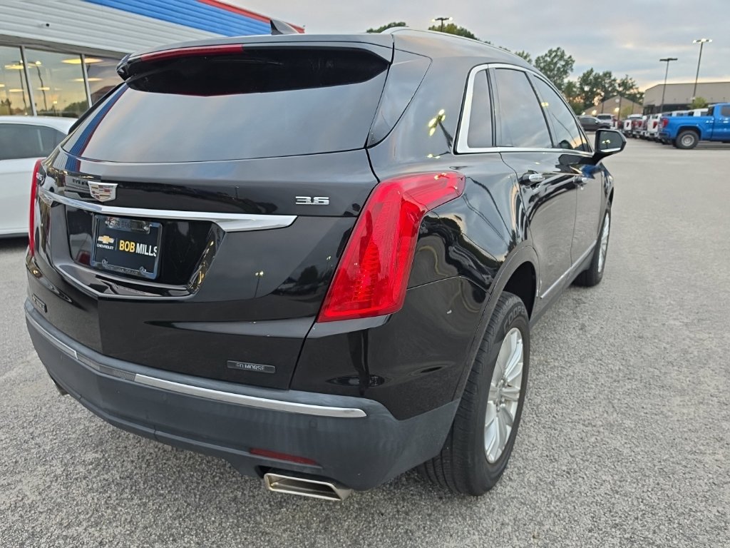 Used 2018 Cadillac XT5 FWD image 4