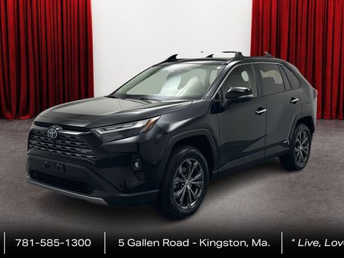Certified 2023 Toyota RAV4 Limited AWD/4WD image 1