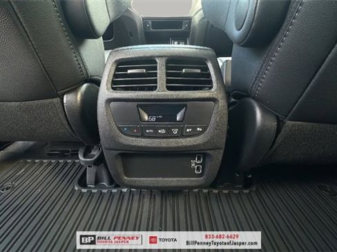 Used 2021 Honda Pilot Special Edition image 14