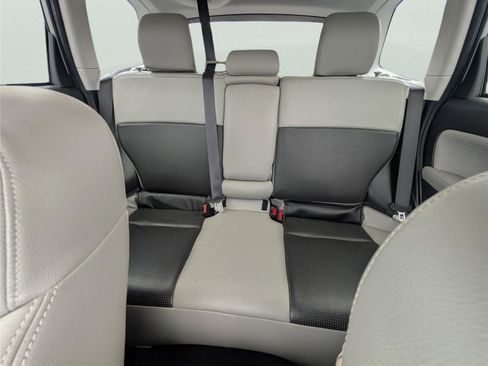 Used 2017 Subaru Forester 2.5i Premium w/ All-Weather Package AWD/4WD image 13