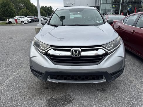 Used 2019 Honda CR-V LX image 2