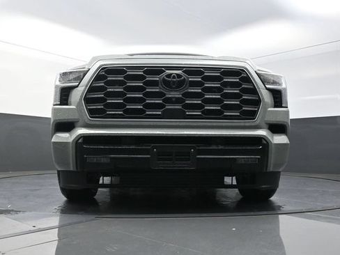 Used 2026 Toyota Sequoia Platinum AWD/4WD image 32