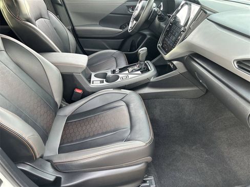Certified 2025 Subaru Crosstrek 2.5i Limited w/ Popular Package #3A image 9