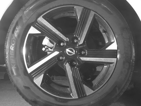 Used 2025 Nissan Sentra SV image 15