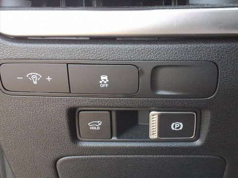Used 2025 Hyundai Palisade SEL FWD image 11