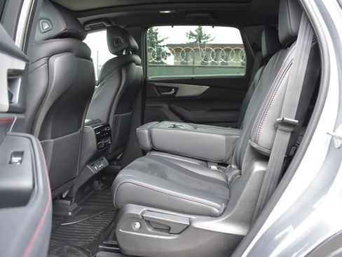 Used 2024 Acura MDX A-Spec AWD/4WD image 31