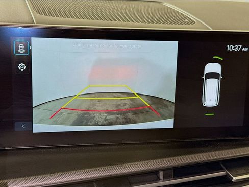 Used 2026 Hyundai Santa Fe SEL FWD image 11