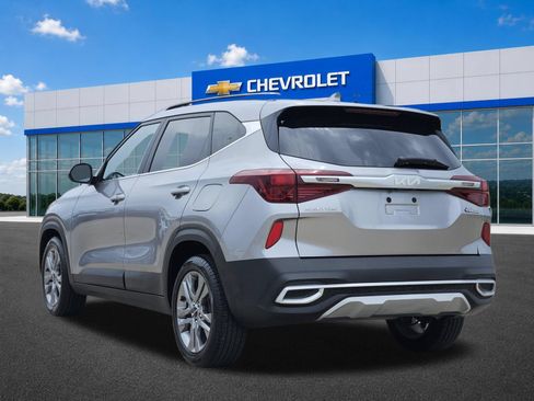 Used 2022 Kia Seltos S FWD image 4