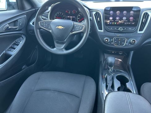 Used 2023 Chevrolet Malibu LT image 22