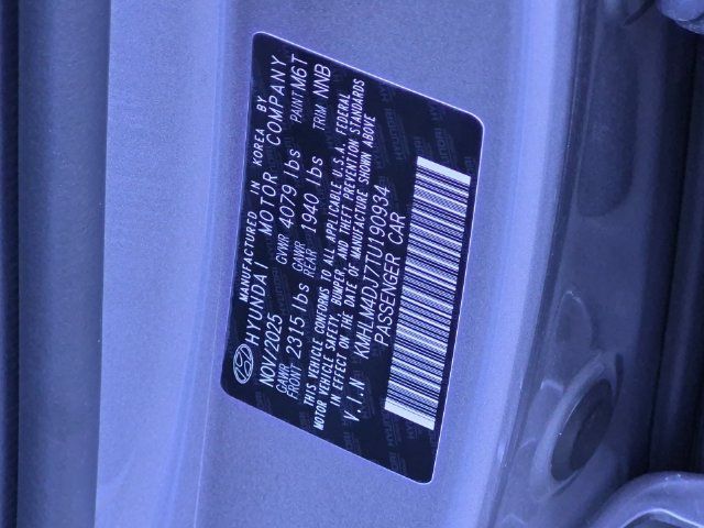 Used 2026 Hyundai Elantra Hybrid FWD image 26