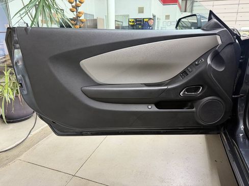 Used 2013 Chevrolet Camaro LS RWD image 10