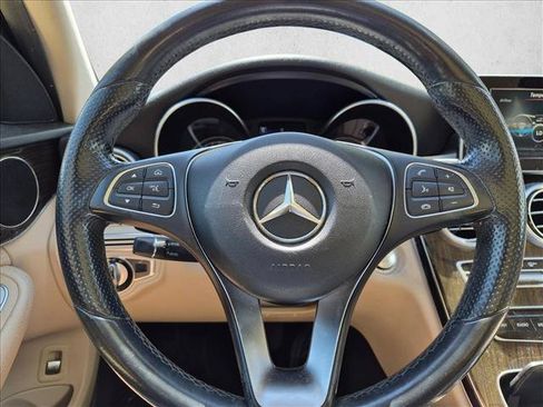 Used 2015 Mercedes-Benz C 300 Sedan image 11