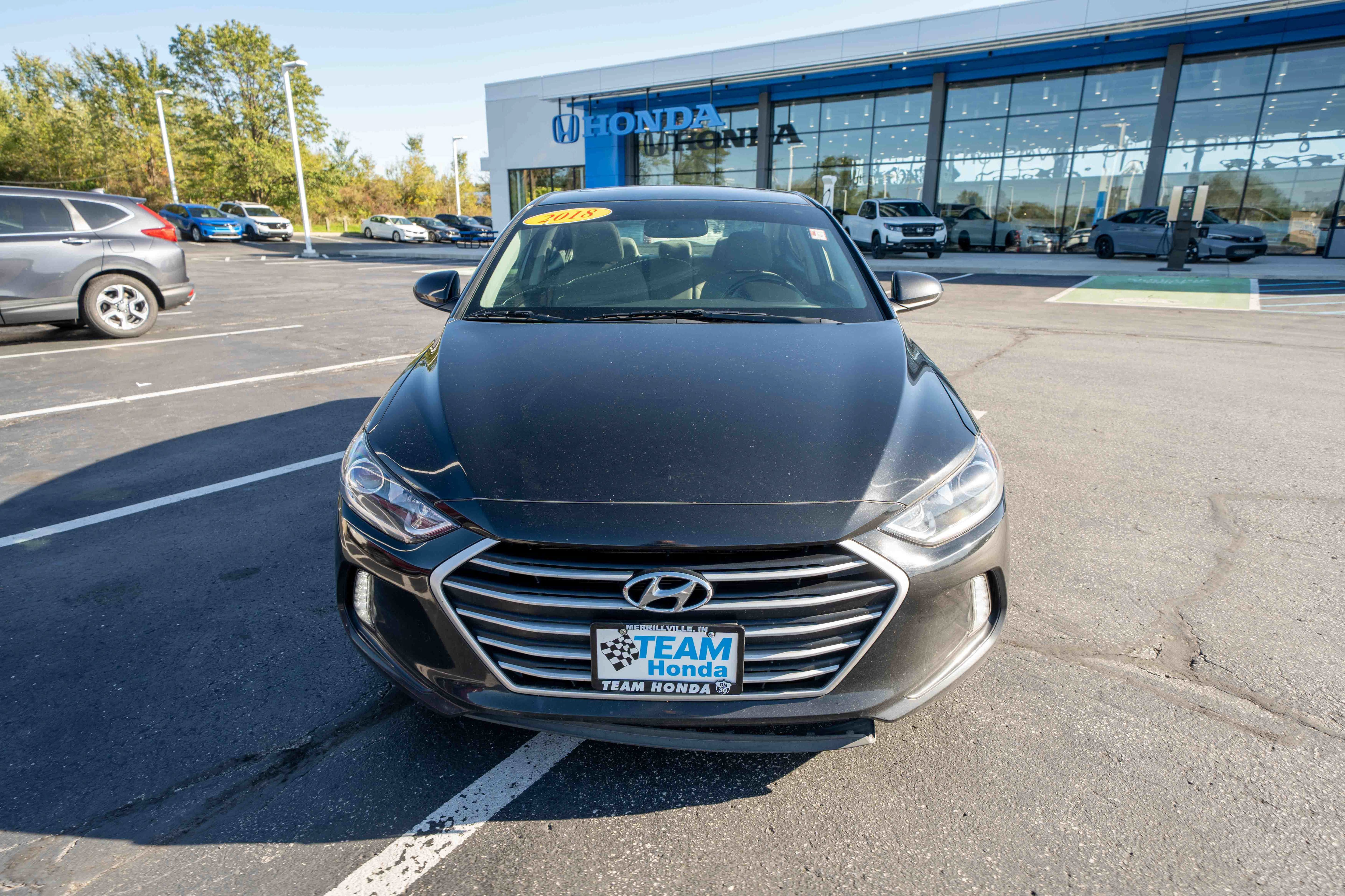 Used 2018 Hyundai Elantra Value Edition FWD image 2