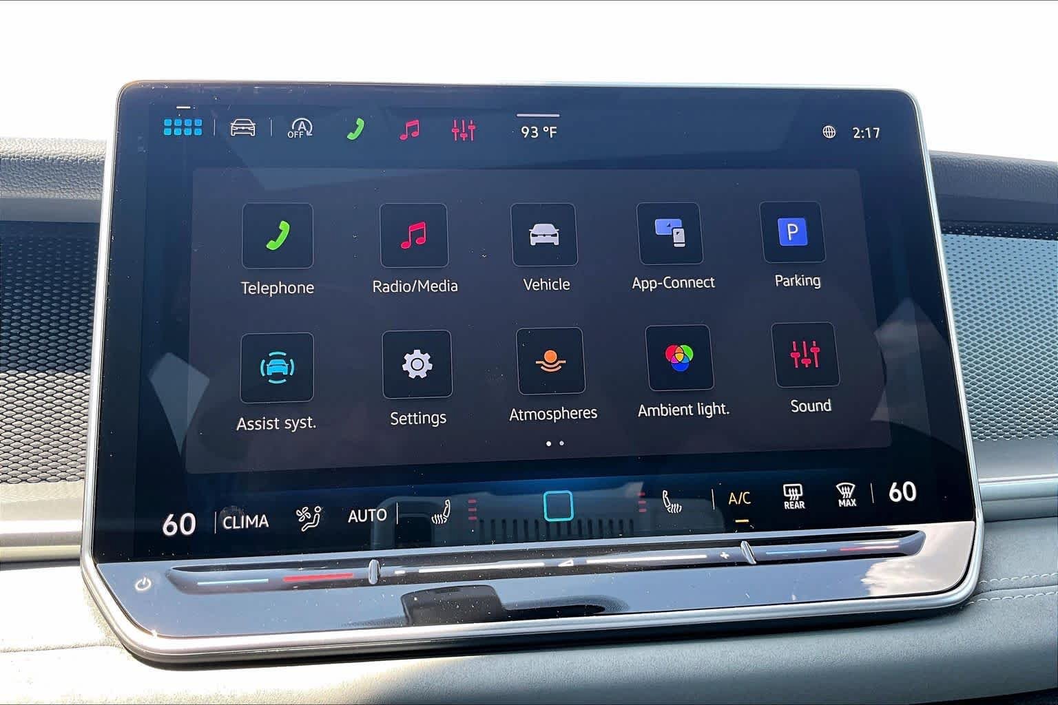 New 2026 Volkswagen Tiguan SE R-Line FWD image 18