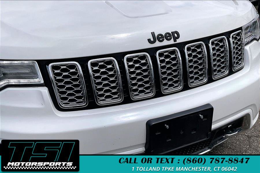 Used 2017 Jeep Grand Cherokee Overland AWD/4WD image 25