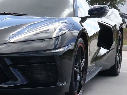 Used 2023 Chevrolet Corvette 2LT w/ Chrome Exterior Badge Package image 10