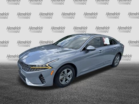 Used 2021 Kia K5 LXS FWD image 6