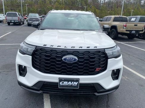 New 2025 Ford Explorer ST image 2