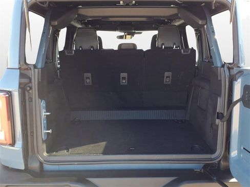 Used 2025 Ford Bronco Outer Banks image 10