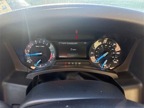 Used 2017 Ford Expedition XLT w/ Equipment Group 201A image 15