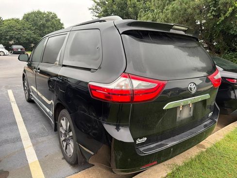 Used 2020 Toyota Sienna Limited Premium w/ Protection Package AWD/4WD image 4