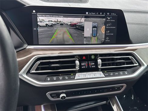 Used 2023 BMW X5 xDrive45e w/ Executive Package image 19