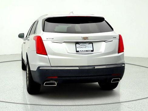 Used 2019 Cadillac XT5 Luxury FWD image 6