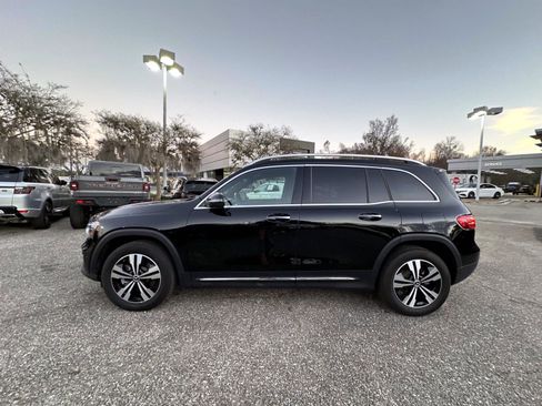Certified 2025 Mercedes-Benz GLB 250 image 2