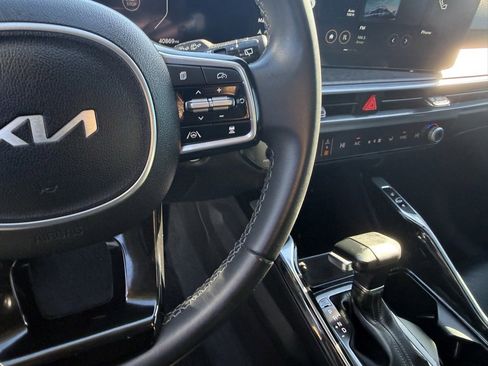 Used 2024 Kia Sorento SX image 24