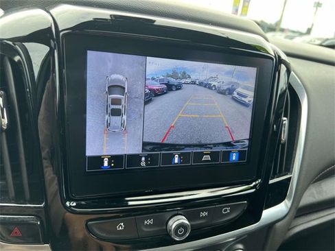 Certified 2023 Chevrolet Traverse RS image 31