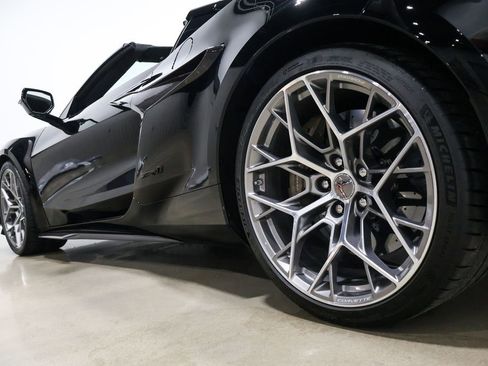 Used 2026 Chevrolet Corvette ZR1 w/ ZR1 Carbon Fiber Aero Package image 27