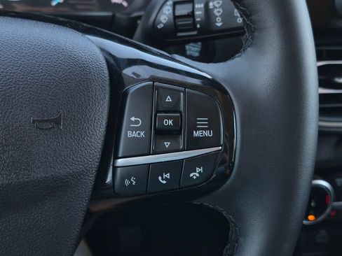 Used 2022 Ford Escape SEL FWD image 19