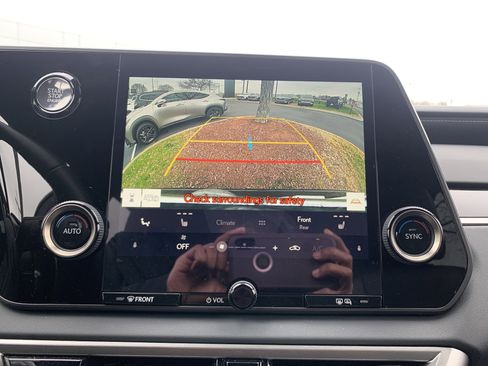 Certified 2025 Lexus RX 350 FWD image 25