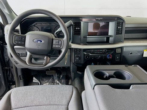 New 2026 Ford F350 XL w/ XL Chrome Package image 23